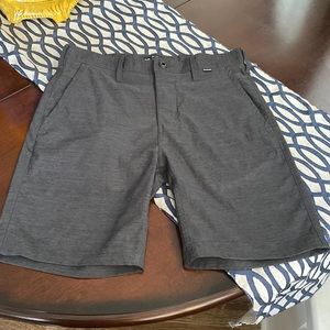Men’s dark gray Hurley/Nike dry fit hybrid shorts in size 29.